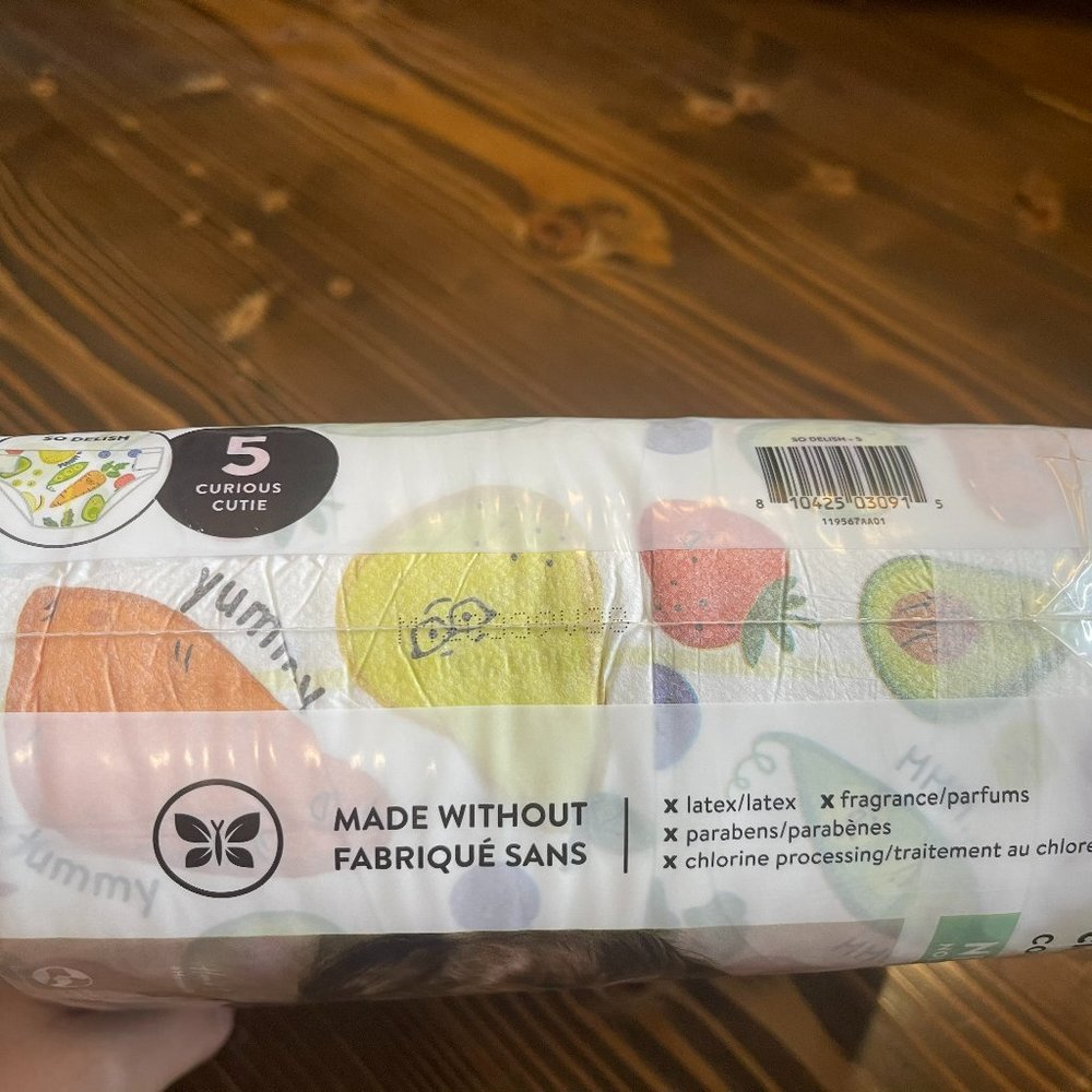 HONEST DIAPERS SIZE 5 NWT